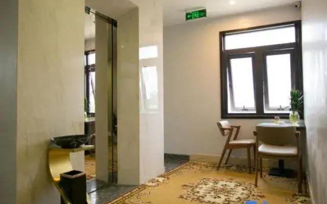 Moc Tra Hotel Bai Chay Ha Long