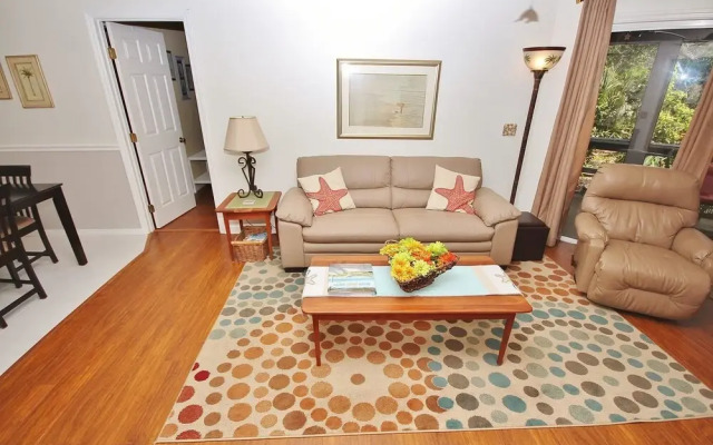 Sea Woods 123 Apartment 2