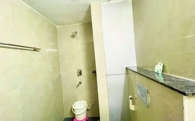 Hotel Janaki Pride - near Temple