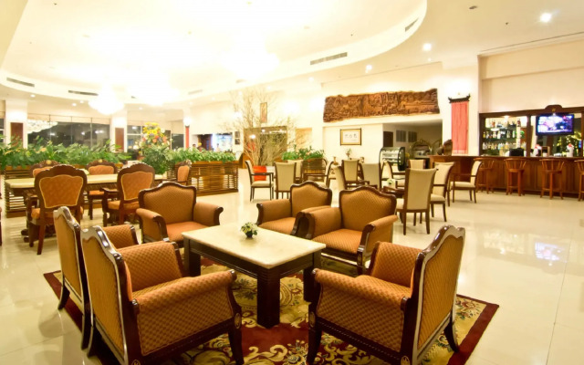 Champasak Grand Hotel