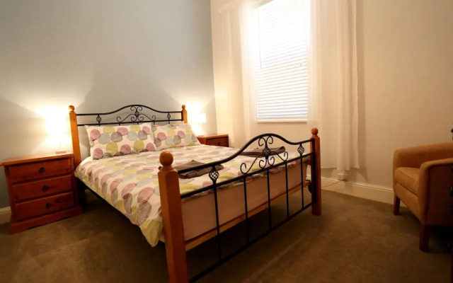 Bath Street Cottages