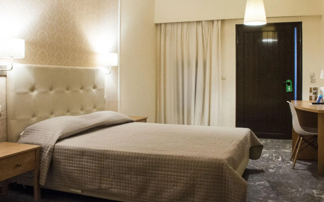 Themis Beach Hotel