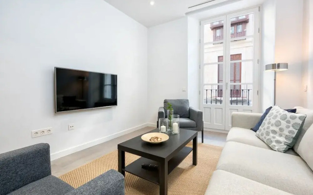 Solaga - Merced Suites