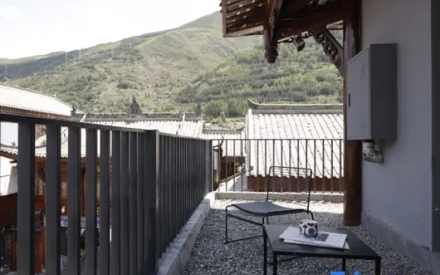 Songpan 56 Rooms Hotel