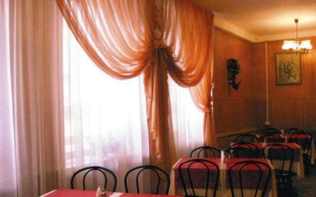 Cosmos Hotel