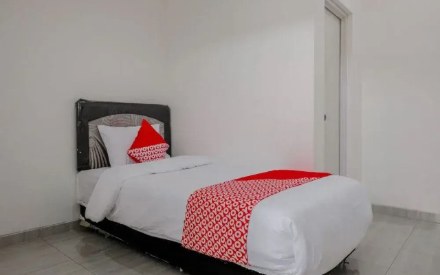 Oyo 1176 J3 Residence Syariah