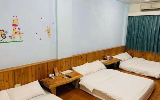Hualien J Guesthouse
