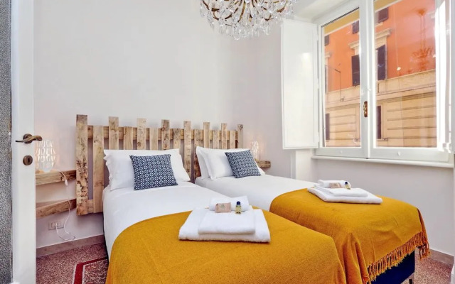 Rome Unique Colosseum Apartments