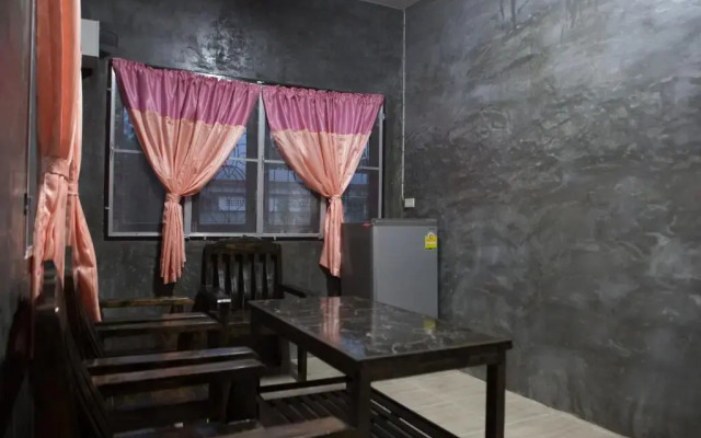 Baan Tonglong Homestay