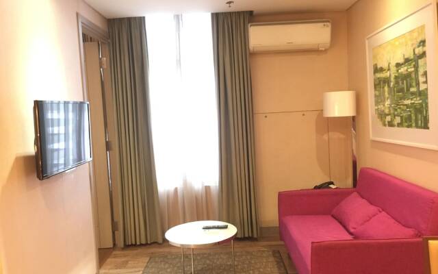 Serena's Suite (Makati Ave.)