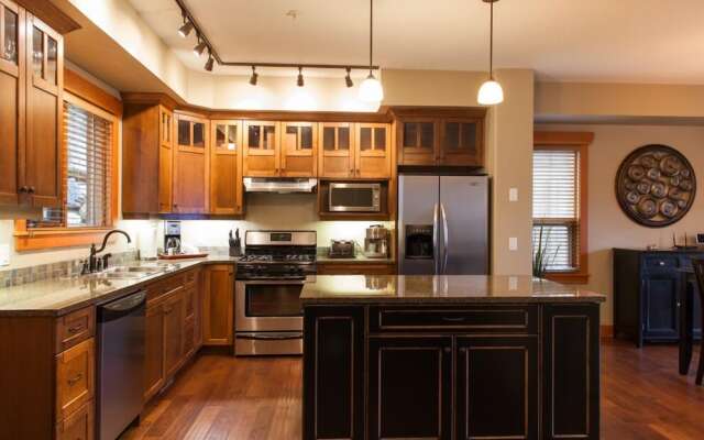 Carmel Beach Private Lodges