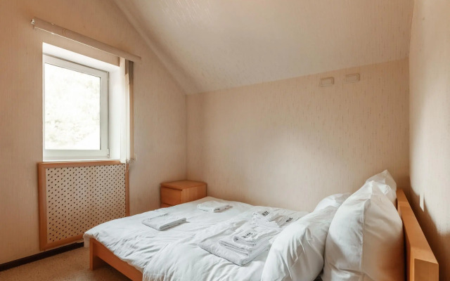 Дом Звезда 2000