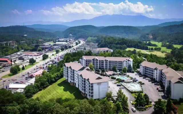 Whispering Pines 614