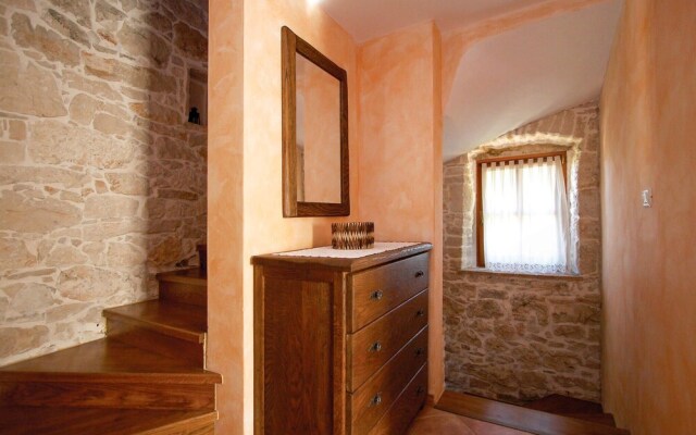 Beautiful Home in Krnica With Wifi and 2 Bedrooms