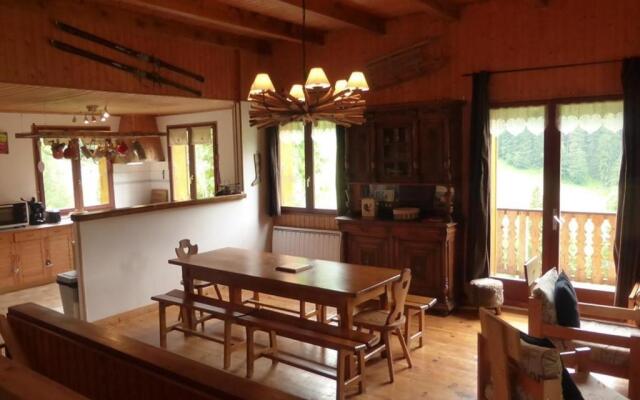 Chalet Arêches-Beaufort, 5 pièces, 14 personnes - FR-1-342-239