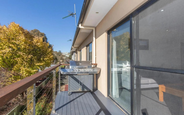 Alaska 1 8 Poley Cow Lane