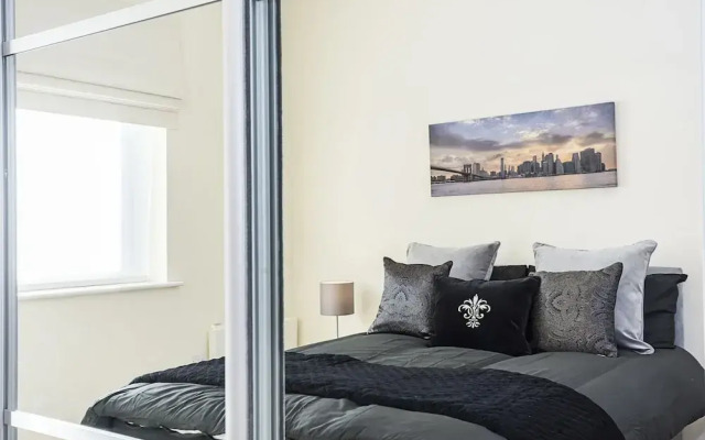 Heron House Apartments