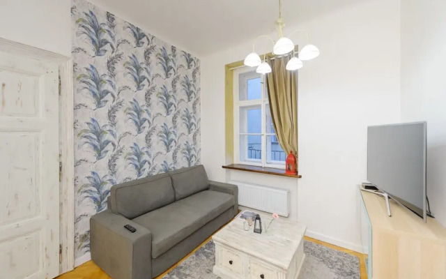 Pinkova Apartments