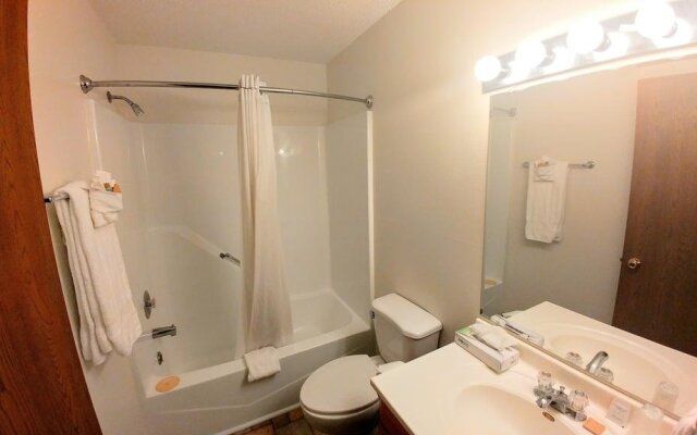 Alexis Park Inn & Suites