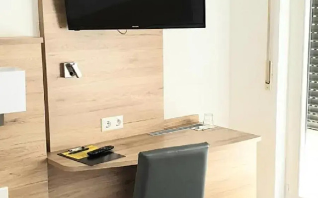 LILTON Hotel Zuffenhausen