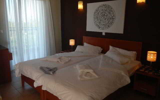 Ampelia Hotel Kassandra