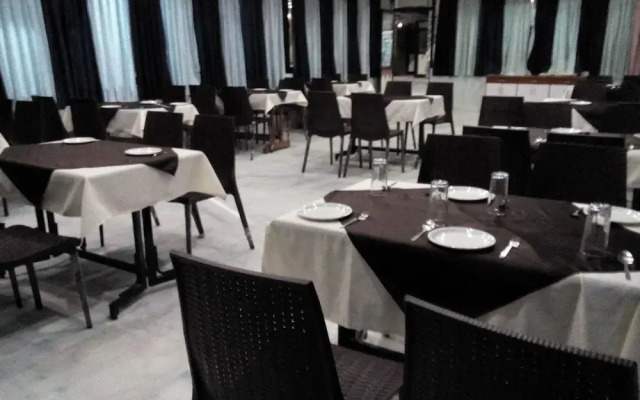 Krishna Park Inn