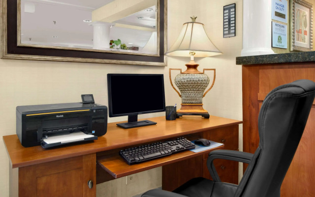 Baymont By Wyndham Gainesville I-75