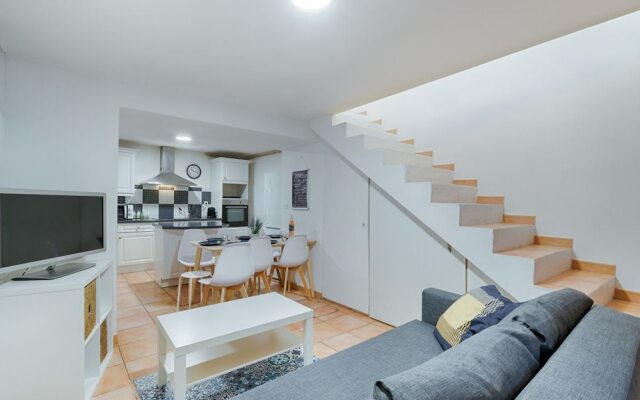 Heart Panier - Renovated Duplex - 3 Bedrooms