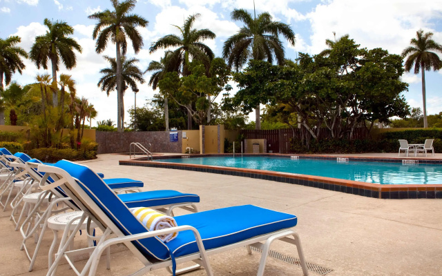DoubleTree by Hilton Miami Airport & Convention Center
