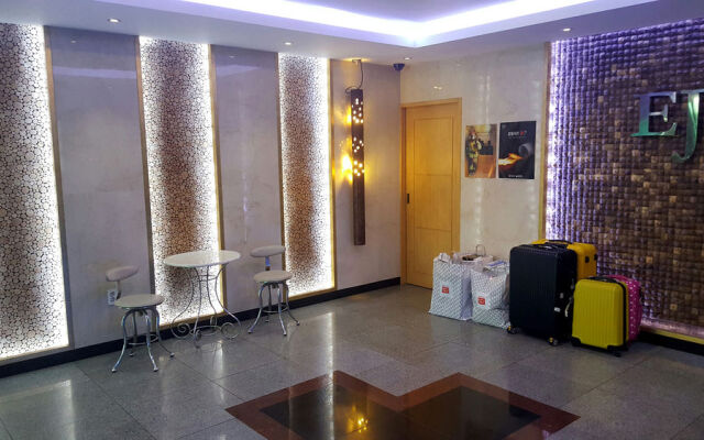 Goodstay EJ Hotel