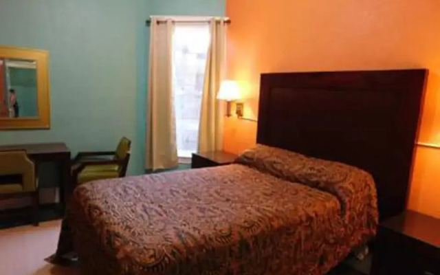 Oak Hotel