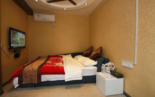 Come Inn- Lijiang