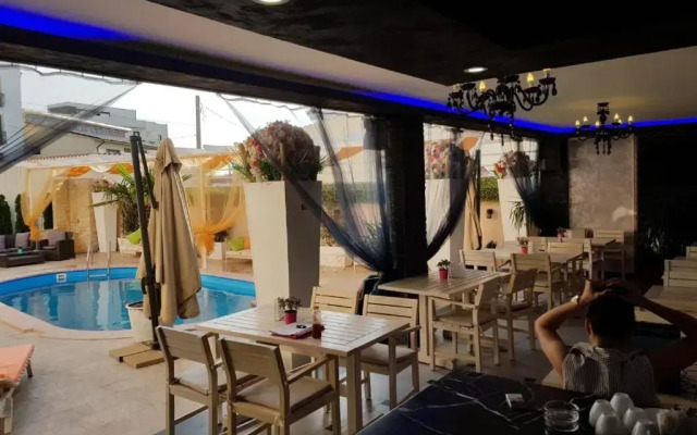 Vila Kataleya Mamaia Nord