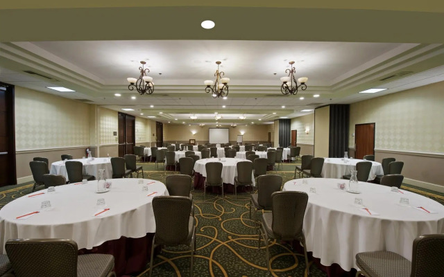 DoubleTree by Hilton Cherry Hill Philadelphia