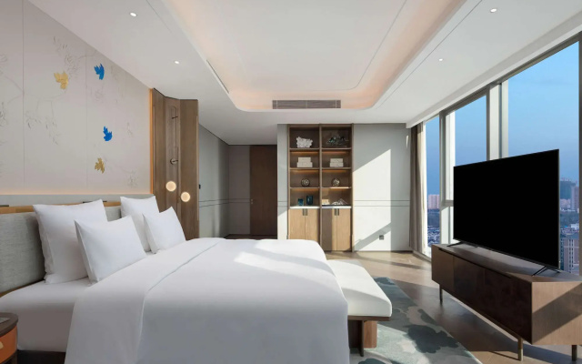 Pullman Huai'an Falcon