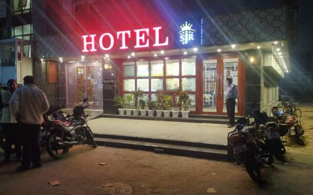 Hotel SJR