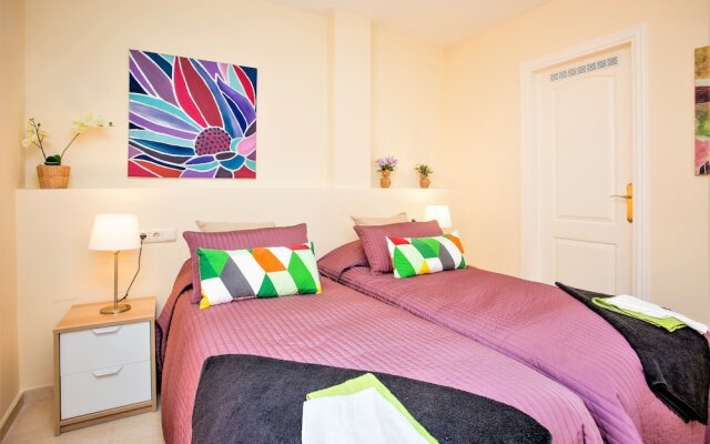 Spectacular views 2 Bed Duplex Penthouse JD31