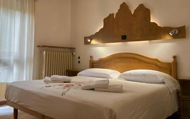 Hotel Dolomiti Des Alpes