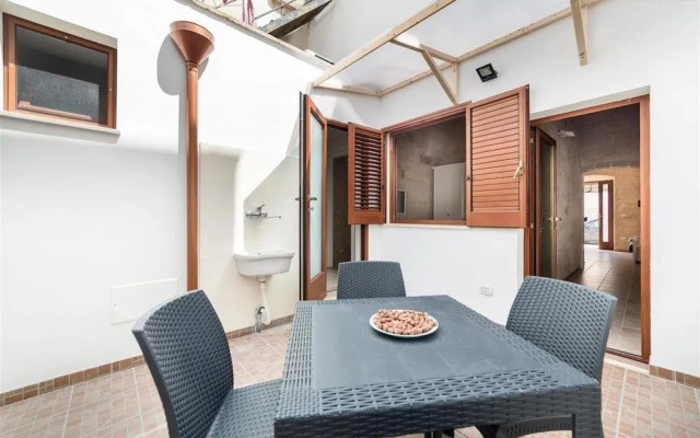 1645 Casetta Annarosa