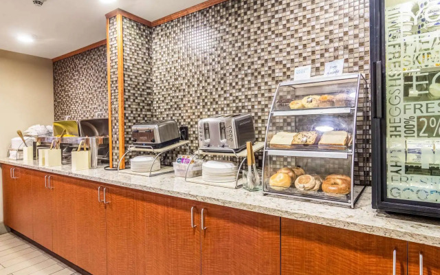 Clarion Inn Cranberry Township