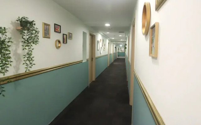 BayWatch Hotel