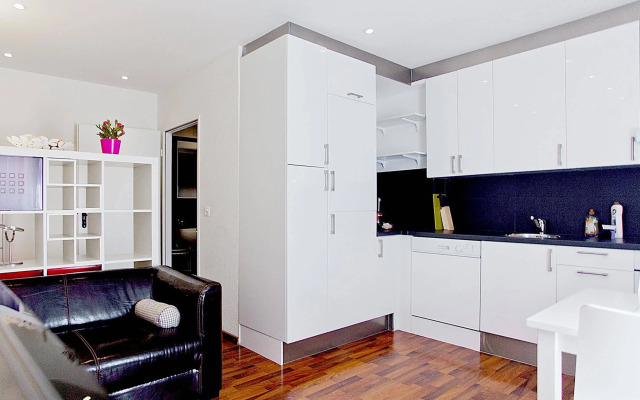 Comfort Apartments by LivingDownTown