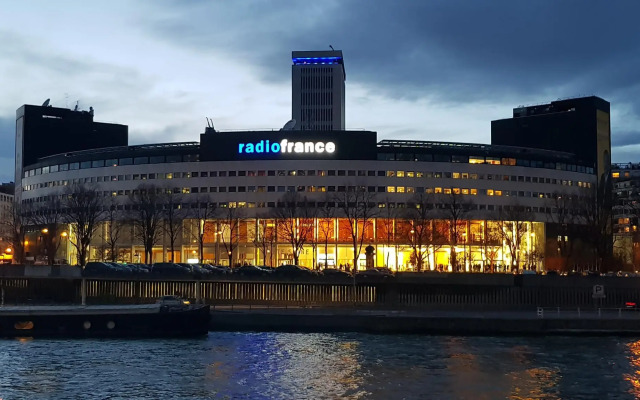 Hotel Eiffel Kennedy