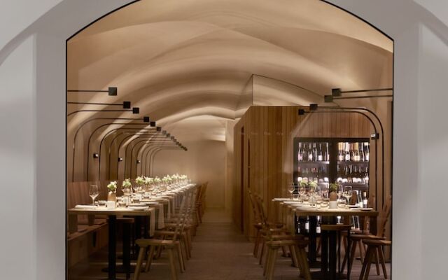 fink Restaurant & Suites