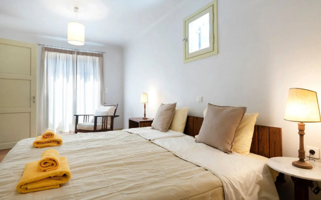 Mykopetra Villas
