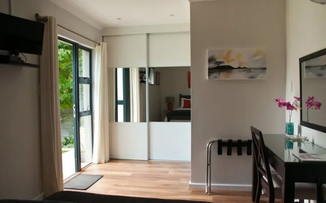 Somersby Guest House