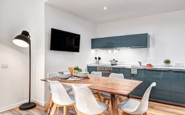 Sorrento Lux Suites - Blue