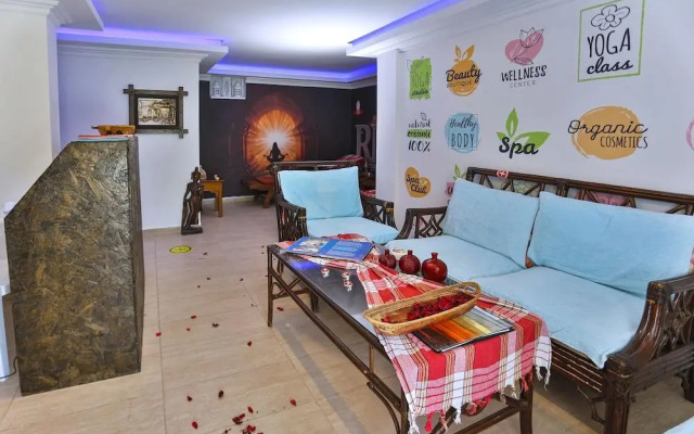 Club Solis Garden