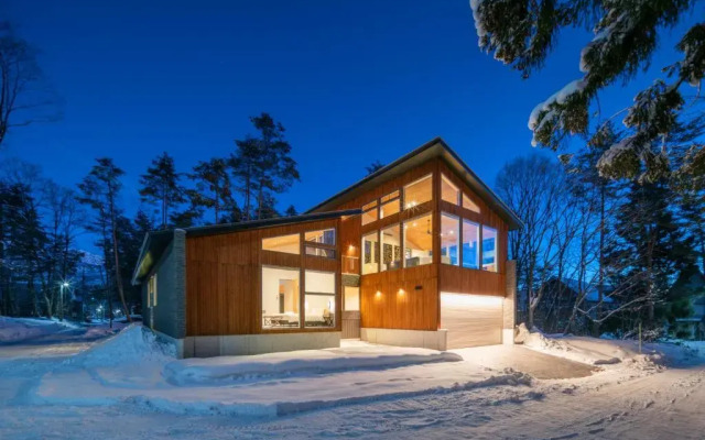 The Moo by The Hakuba Collection