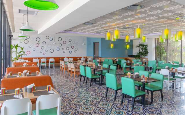 Park Inn by Radisson Libreville